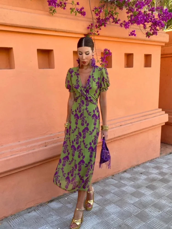 Rhiannon – Sophisticated Summer Midi Dress