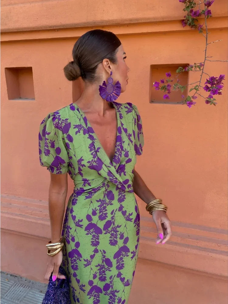 Rhiannon – Sophisticated Summer Midi Dress