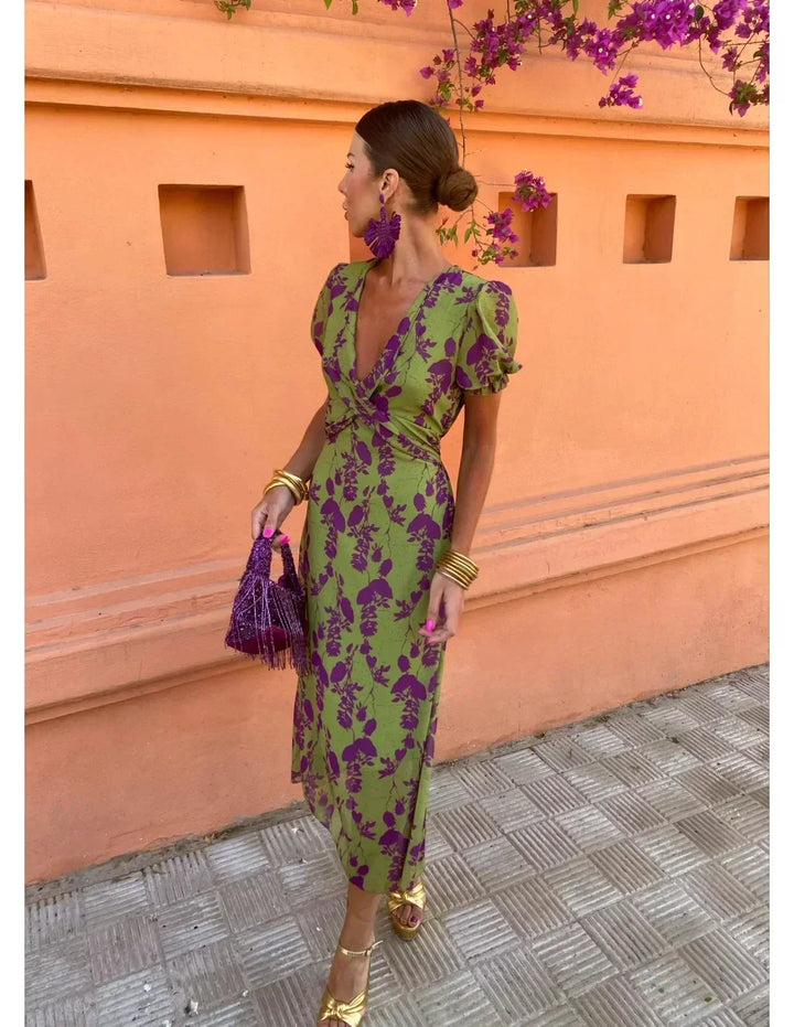 Rhiannon – Sophisticated Summer Midi Dress